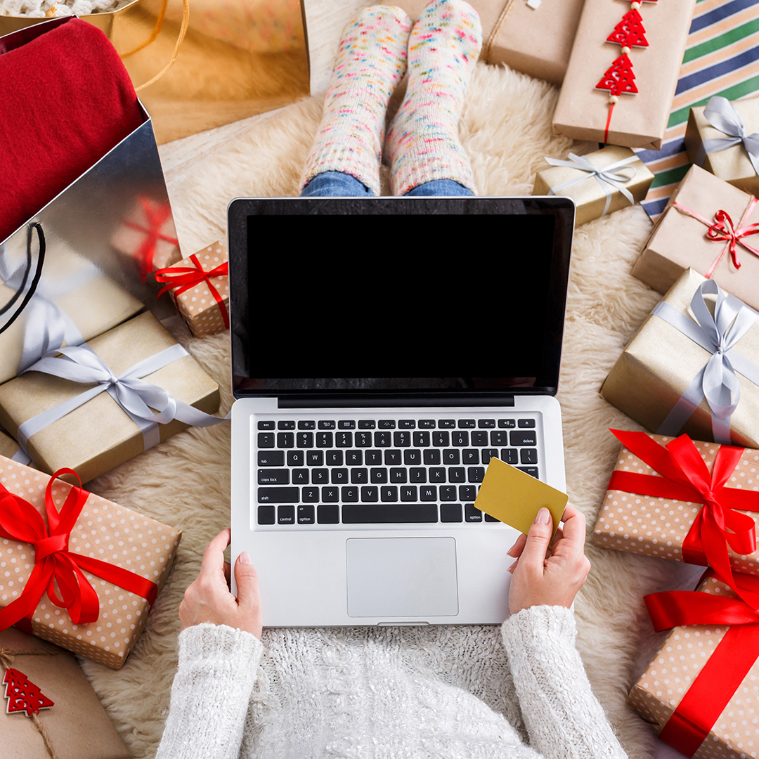 overspending-during-the-holidays-instagram-post